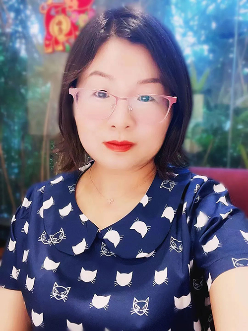 青岛澳捷尔文化产业有限公司总经理 吕小辉女士.jpg