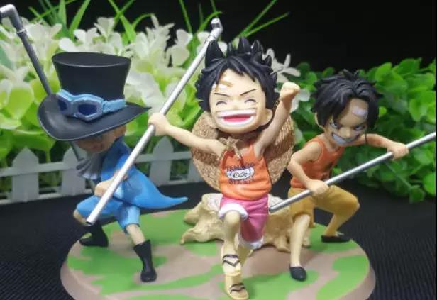 二次元衍生品.jpg