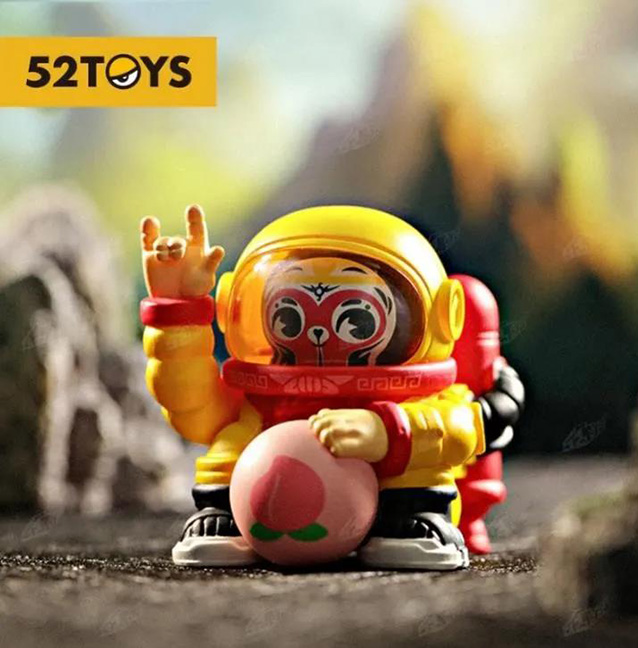 52TOYS招财宇航员.jpg