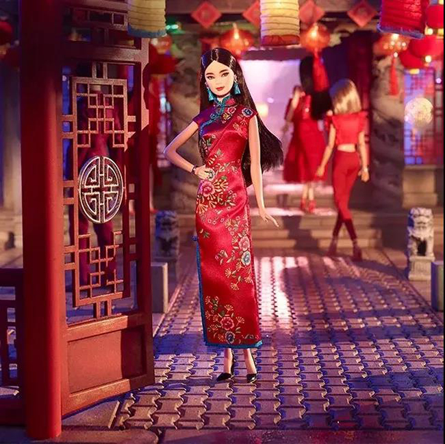 芭比中国风限定娃娃.jpg