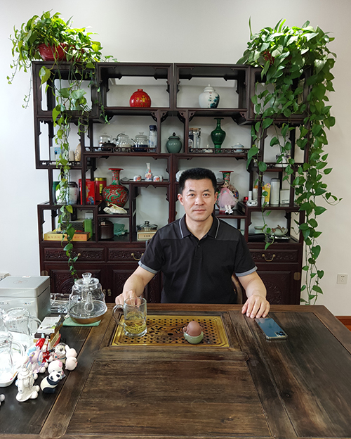冷传斌.jpg